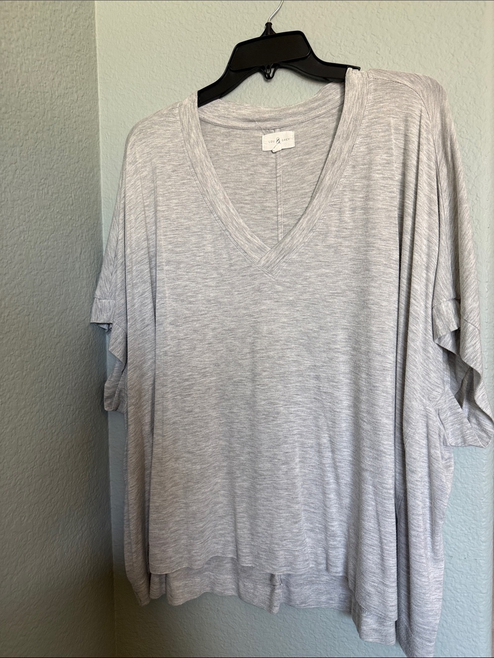 Lou & Grey Light Gray V-Neck Relaxed Tee